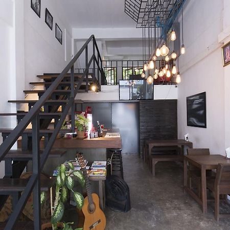Bed and Breakfast Kama Бангкок Екстер'єр фото
